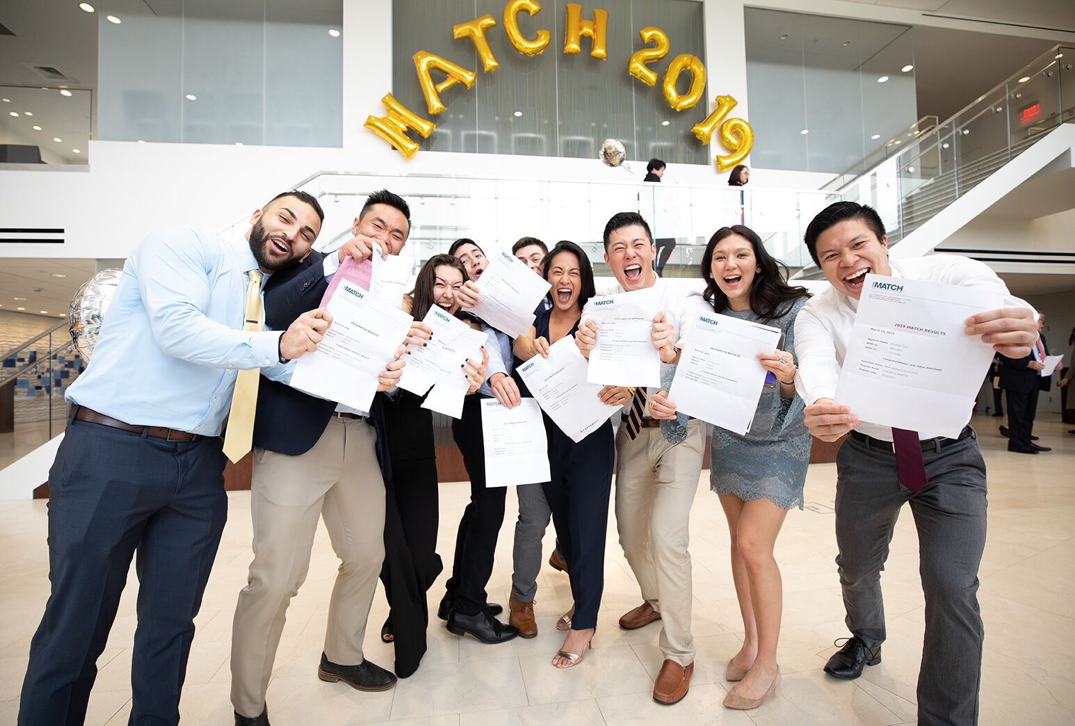 Zucker School of Medicine of Hofstra/Northwell fourth-year students celebrate a match on Match Day.