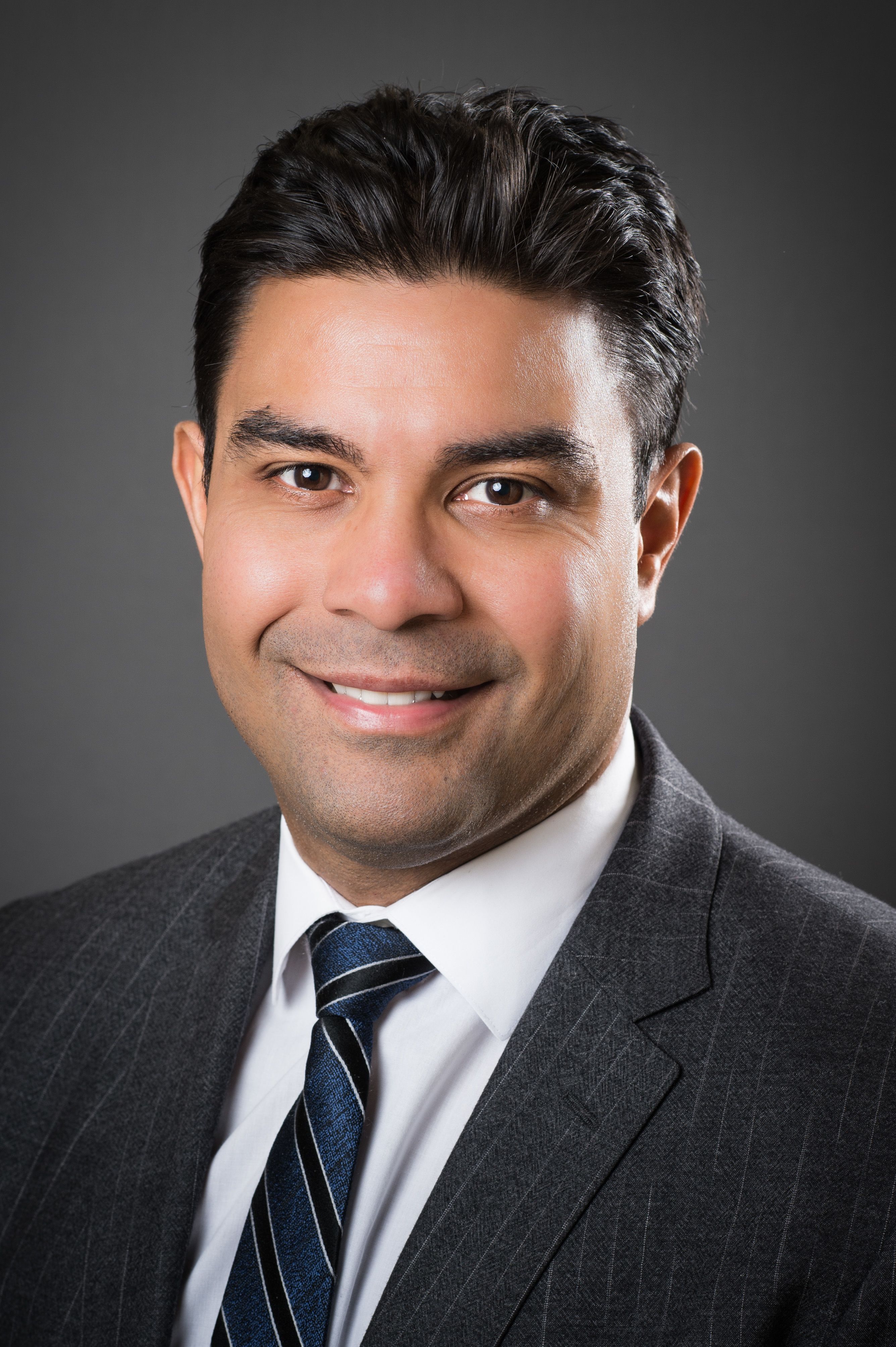 head shot of Alex Eusebio