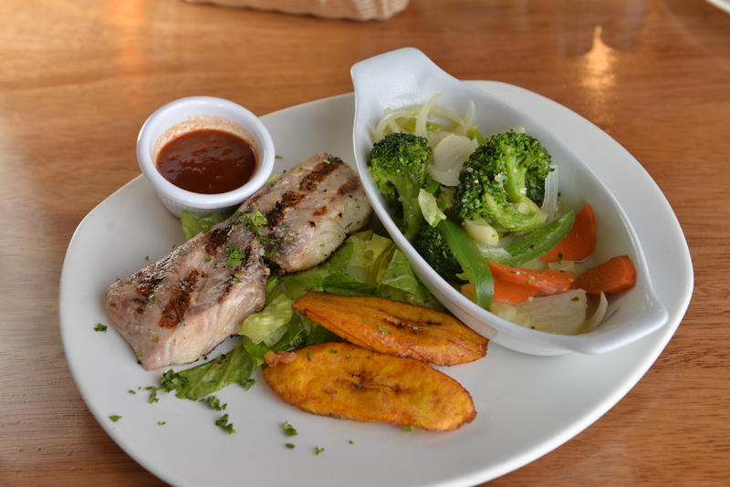 Fish platter - Old Fisherman 