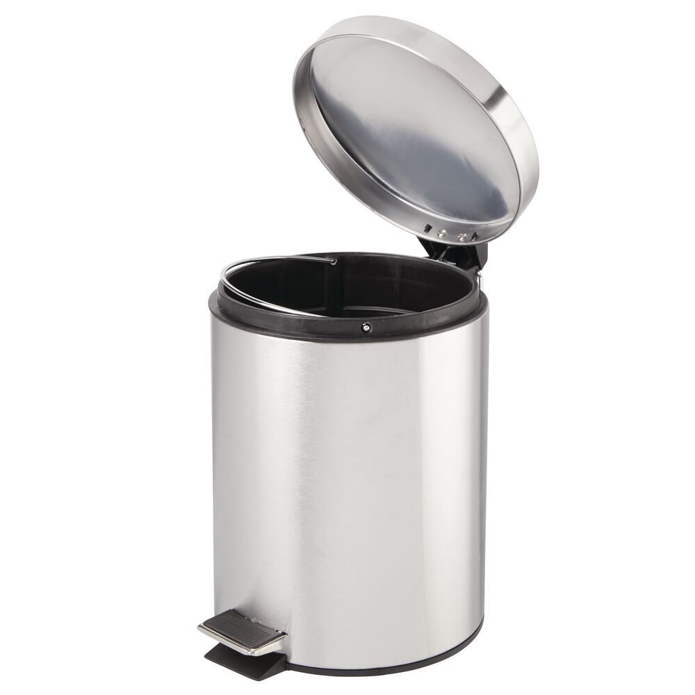 trash can with removable lid