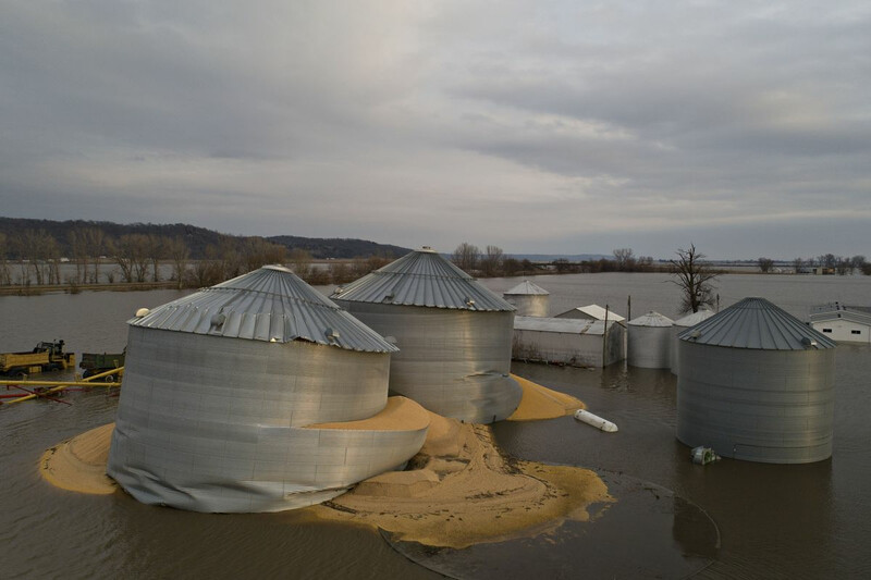 Bloomberg Grain Bin Flooding