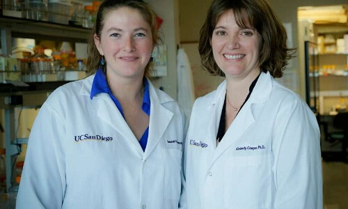 UC San Diego graduate student Hannah Grunwald and Assistant Professor Kimberly Cooper CRISPR-uc-sandiego-re (500x300)