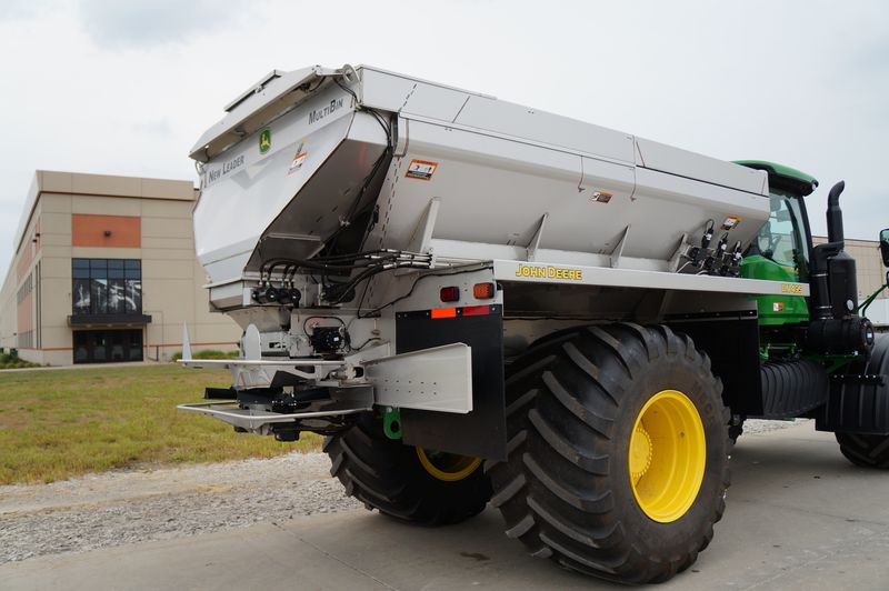 John Deere G5 Dry Spinner Spreader