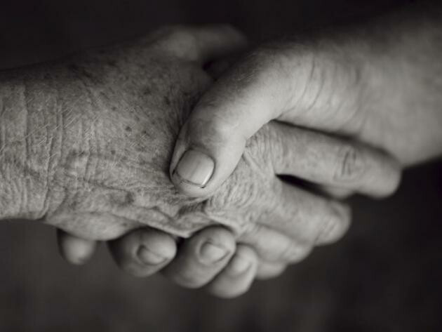hand shake deal_2