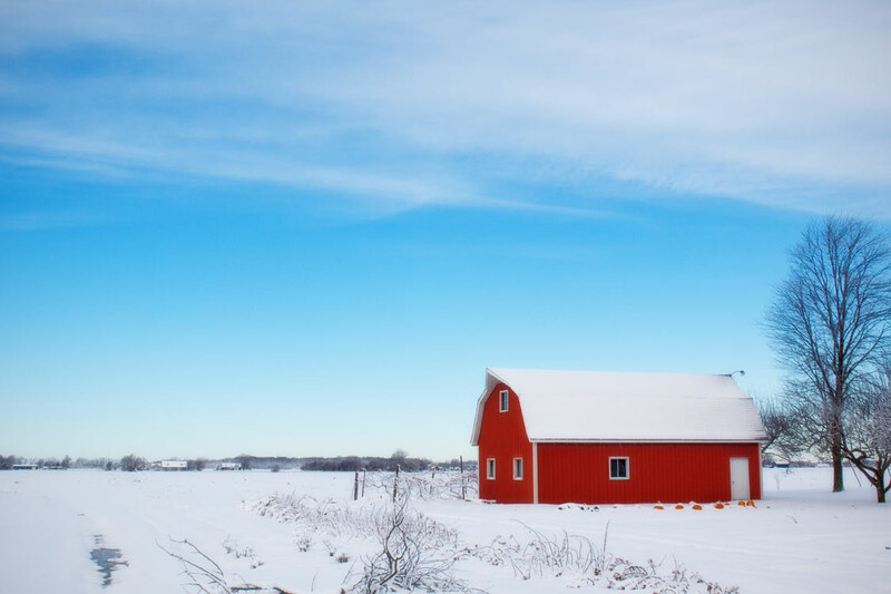 winter-barn-snow-rural-farm-39017