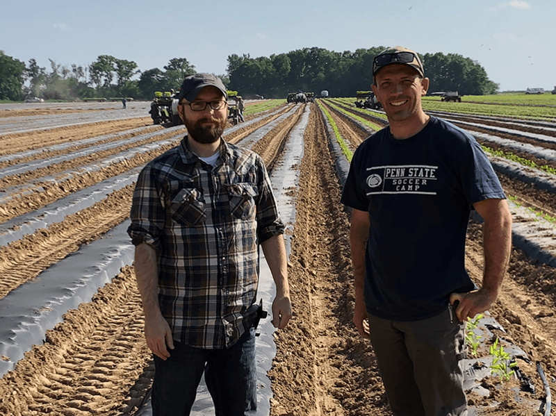 Eastern-Fresh-Growers-Fran-and-Alex