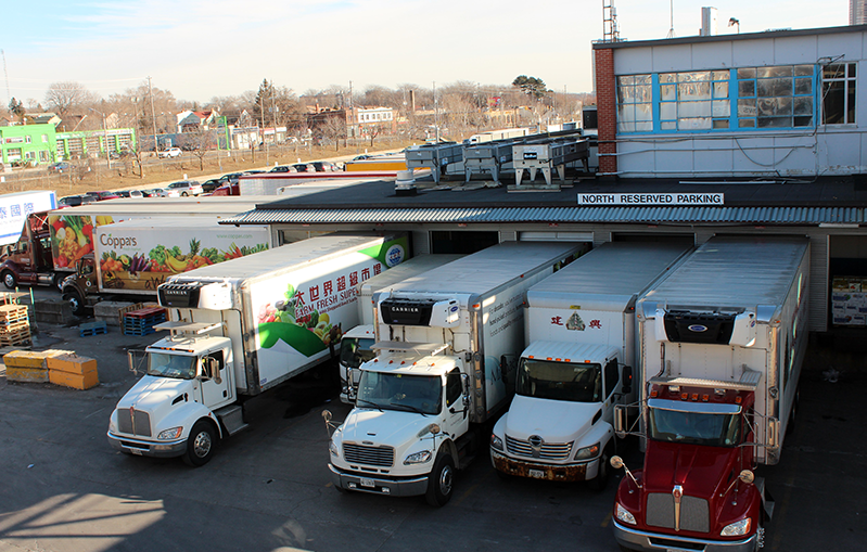 Trucks-at-Toronto-market