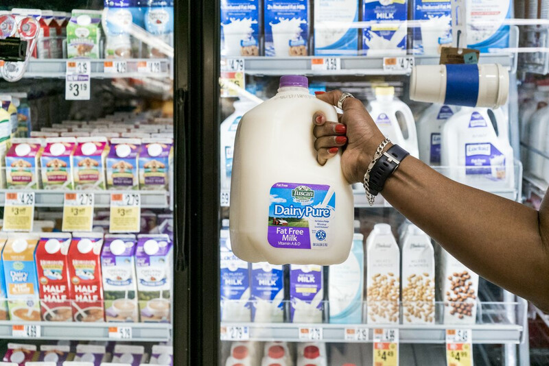 Dean Foods Dairy Pure Milk
