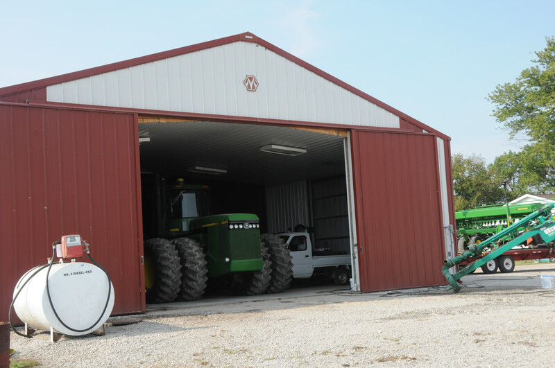 Farm shed machinery-tractor-shop-shed (4)